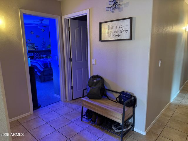 9254 W Lone Cactus Drive, Peoria, AZ 85382