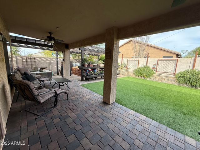 9254 W Lone Cactus Drive, Peoria, AZ 85382