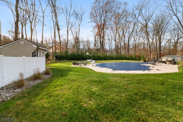 6 Hickory Rd, Denville Twp., NJ 07834