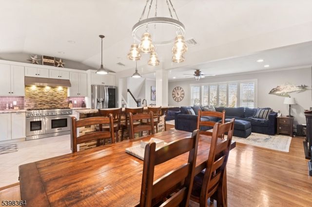 6 Hickory Rd, Denville Twp., NJ 07834