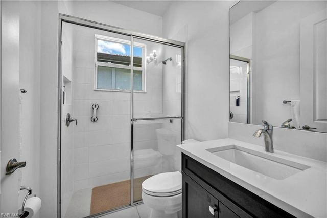 12445 Dahlia CT, Naples, FL 34120