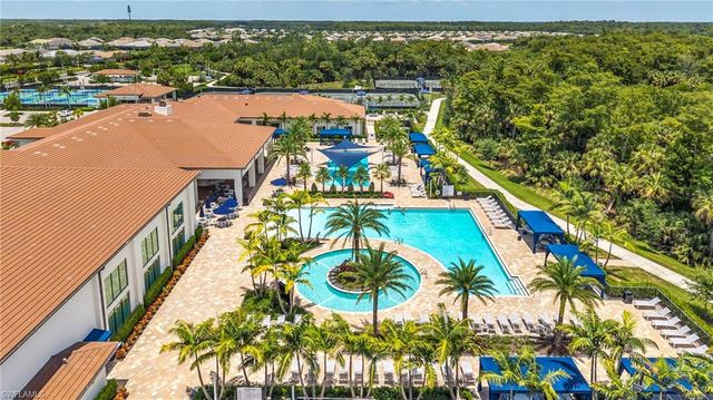 12445 Dahlia CT, Naples, FL 34120