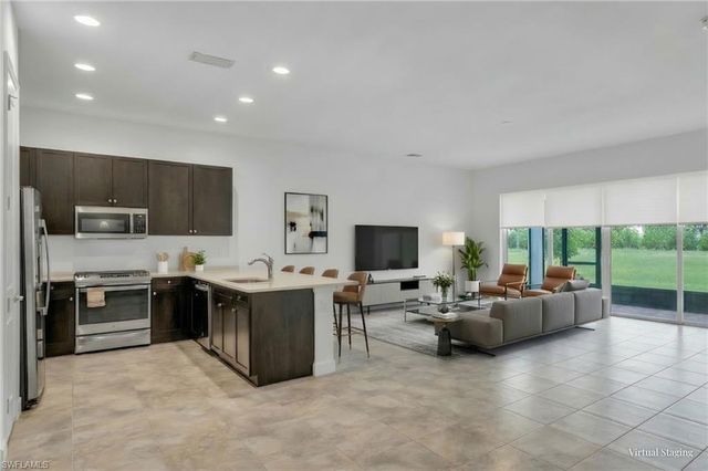 12445 Dahlia CT, Naples, FL 34120