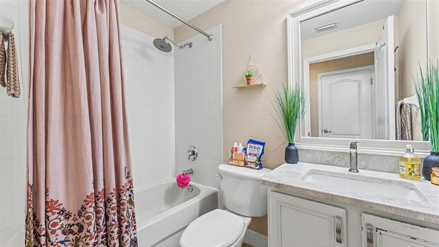158 COSTA LOOP, Auburndale, FL 33823
