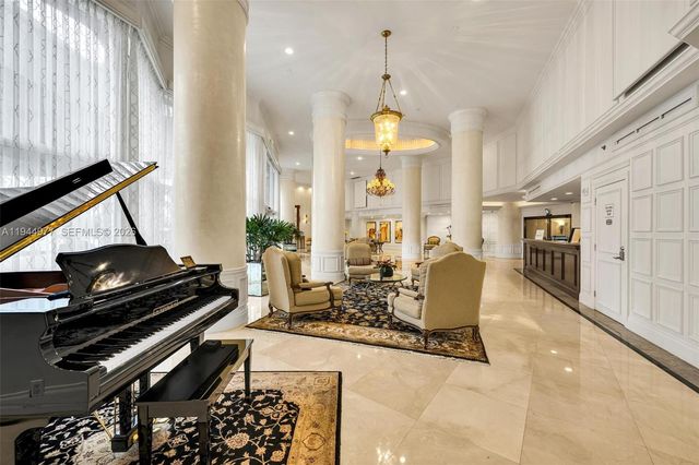 3530 Mystic Pointe Dr 303, Aventura, FL 33180