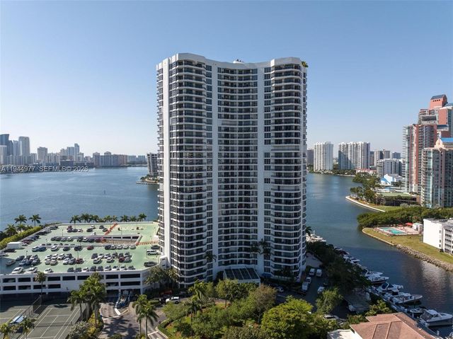 3530 Mystic Pointe Dr 303, Aventura, FL 33180