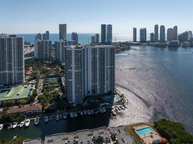 3530 Mystic Pointe Dr 303, Aventura, FL 33180