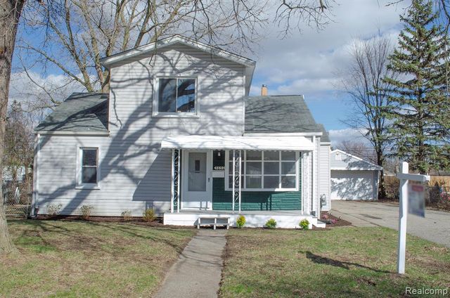 5850 Deering Street, Garden City, MI 48135