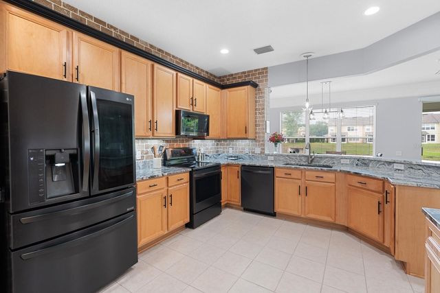 4635 POND RIDGE DRIVE, Riverview, FL 33578