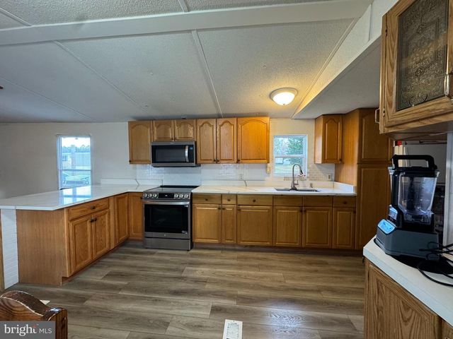 30551 CREEKVIEW DR, Princess Anne, MD 21853