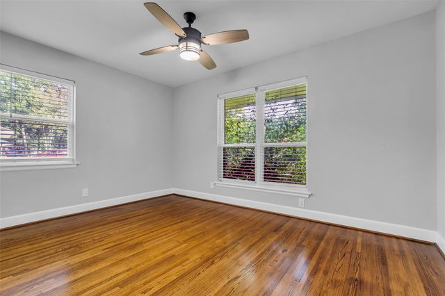 8902 Theysen Drive, Houston, TX 77080