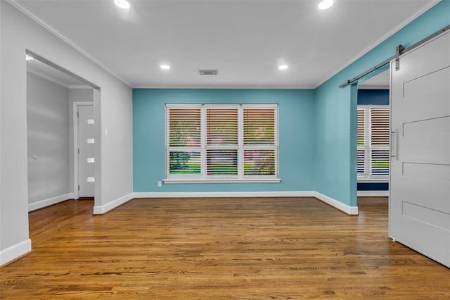 8902 Theysen Drive, Houston, TX 77080