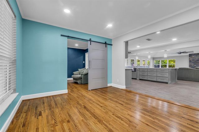 8902 Theysen Drive, Houston, TX 77080