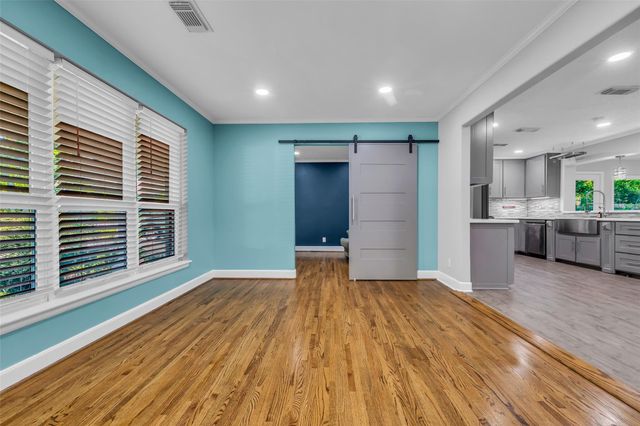 8902 Theysen Drive, Houston, TX 77080