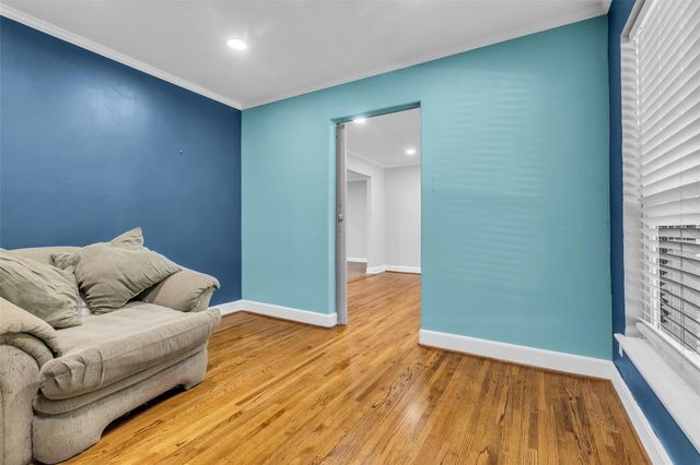 8902 Theysen Drive, Houston, TX 77080