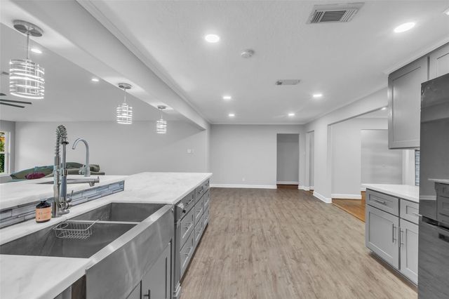 8902 Theysen Drive, Houston, TX 77080