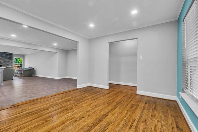 8902 Theysen Drive, Houston, TX 77080