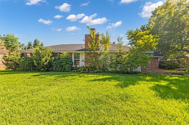 8902 Theysen Drive, Houston, TX 77080