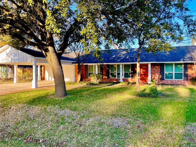 8902 Theysen Drive, Houston, TX 77080