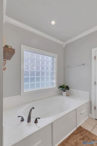 138 Lansdowne Drive, Madison, AL 35758