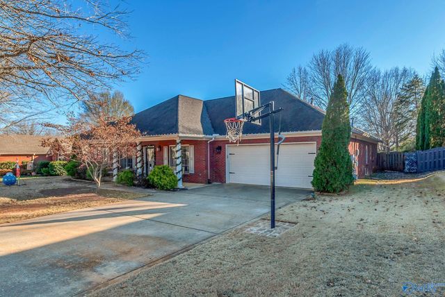 138 Lansdowne Drive, Madison, AL 35758