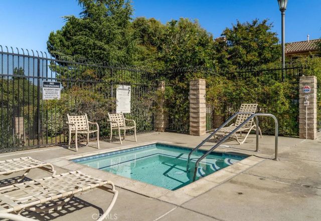 1360 Ashton Park Lane, Thousand Oaks, CA 91320