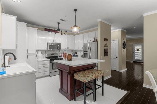 1360 Ashton Park Lane, Thousand Oaks, CA 91320