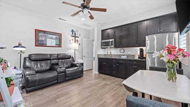 5347 Daytime, Fontana, CA 92336