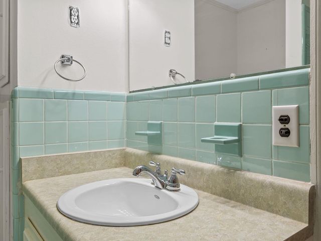 524 Kelly Road, Woodruff, SC 29388