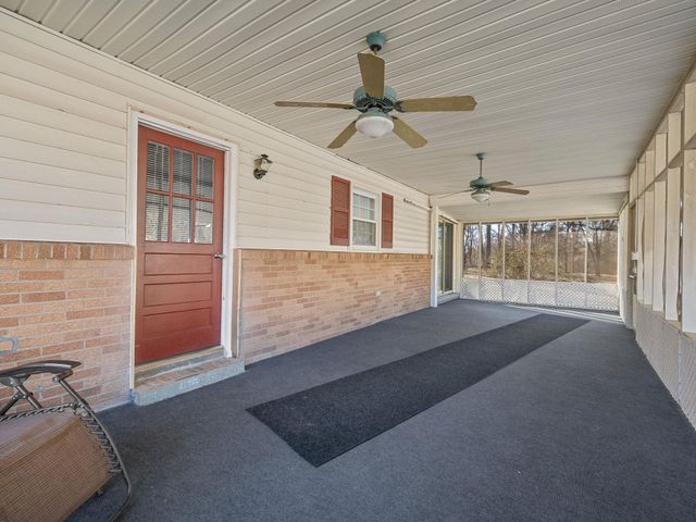 524 Kelly Road, Woodruff, SC 29388