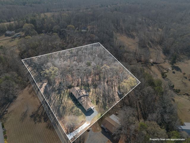 524 Kelly Road, Woodruff, SC 29388