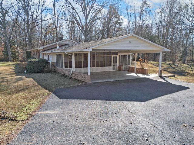 524 Kelly Road, Woodruff, SC 29388