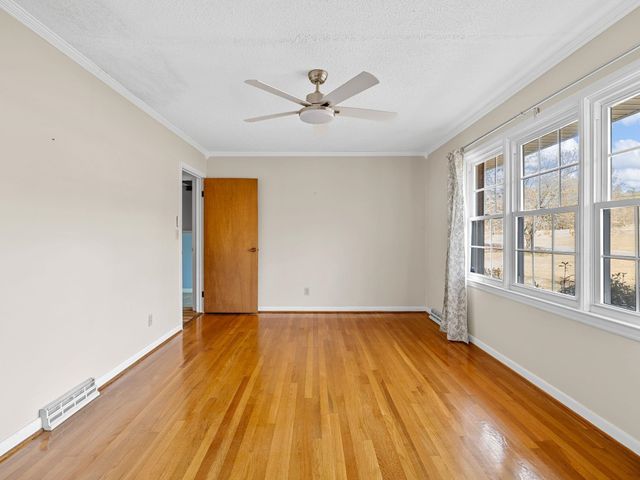 524 Kelly Road, Woodruff, SC 29388