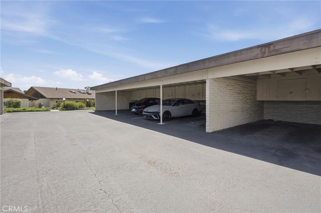 5046 Lakeview Avenue 24, Yorba Linda, CA 92886