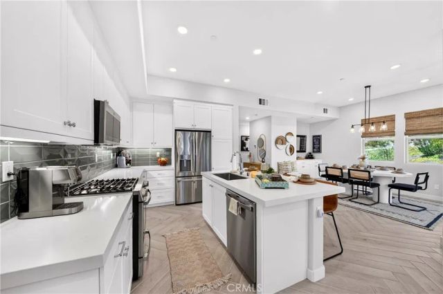 888 Poppy Court, Montebello, CA 90640