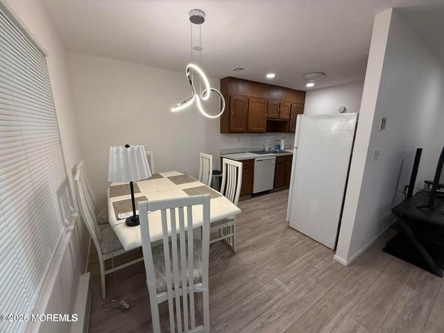 1178B Clydebank Court, Lakewood, NJ 08701