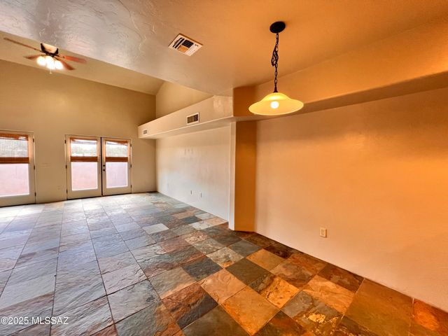 3131 N Olsen Avenue, Tucson, AZ 85719