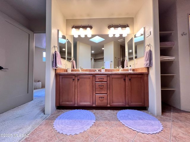 3131 N Olsen Avenue, Tucson, AZ 85719