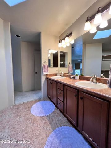 3131 N Olsen Avenue, Tucson, AZ 85719