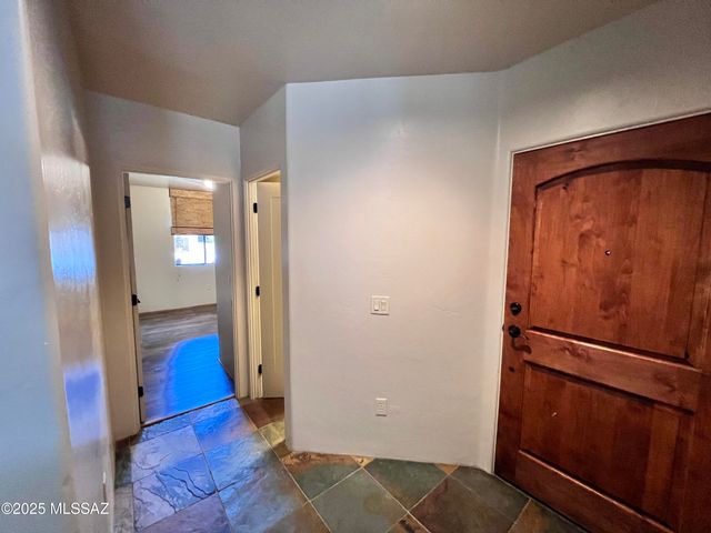 3131 N Olsen Avenue, Tucson, AZ 85719