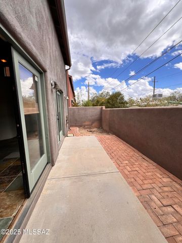 3131 N Olsen Avenue, Tucson, AZ 85719