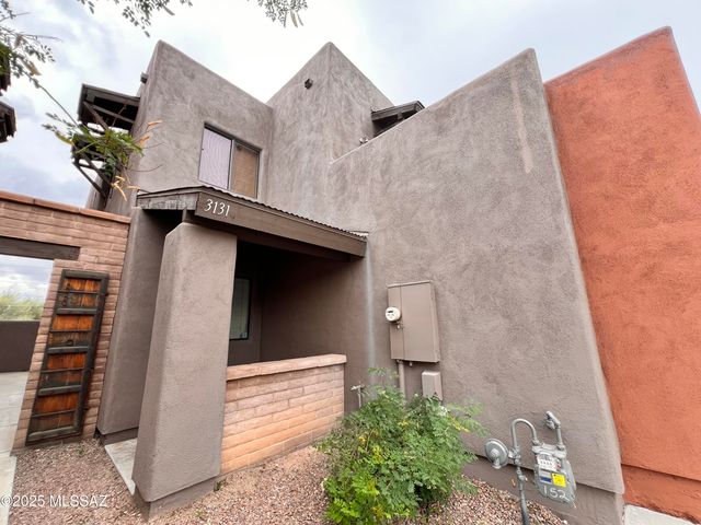 3131 N Olsen Avenue, Tucson, AZ 85719