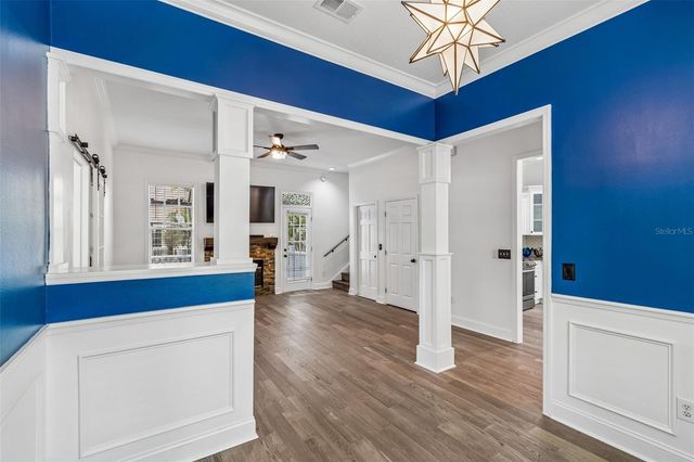 2805 SOUTHPOINTE LANE, Tampa, FL 33611