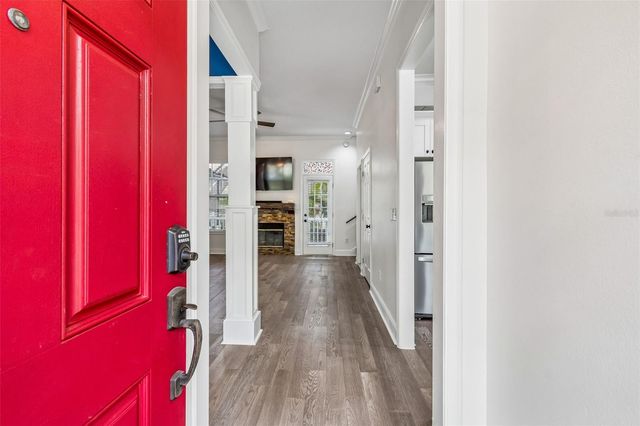 2805 SOUTHPOINTE LANE, Tampa, FL 33611