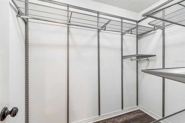 2805 SOUTHPOINTE LANE, Tampa, FL 33611