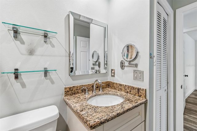 2805 SOUTHPOINTE LANE, Tampa, FL 33611