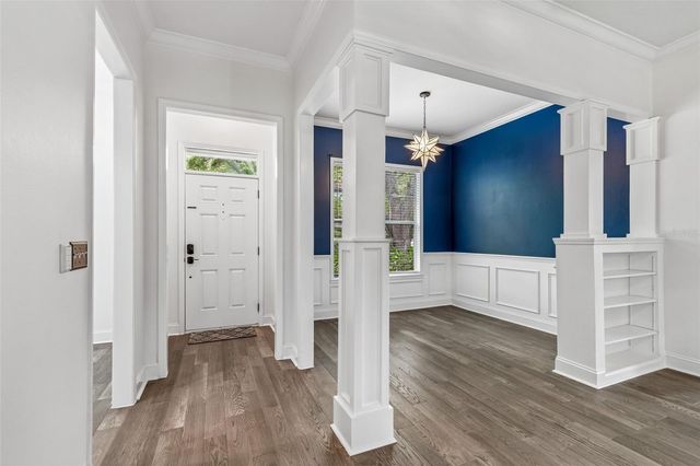 2805 SOUTHPOINTE LANE, Tampa, FL 33611