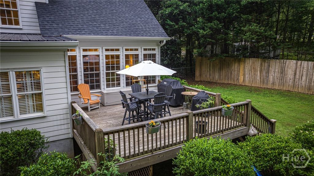 Image 35 of property listing at 325 Twin Oaks Circle, Bogart, GA 30622