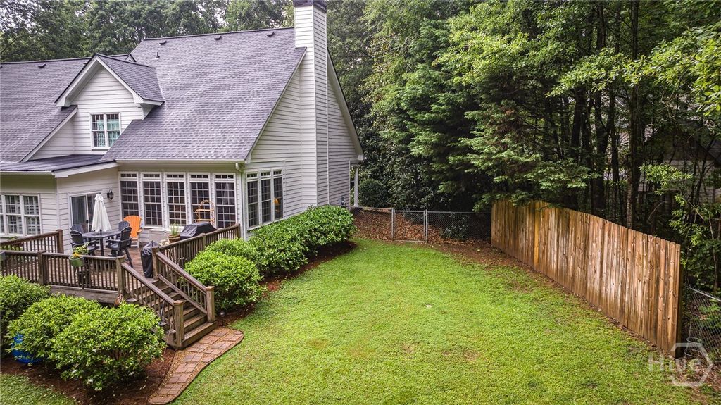 Image 38 of property listing at 325 Twin Oaks Circle, Bogart, GA 30622