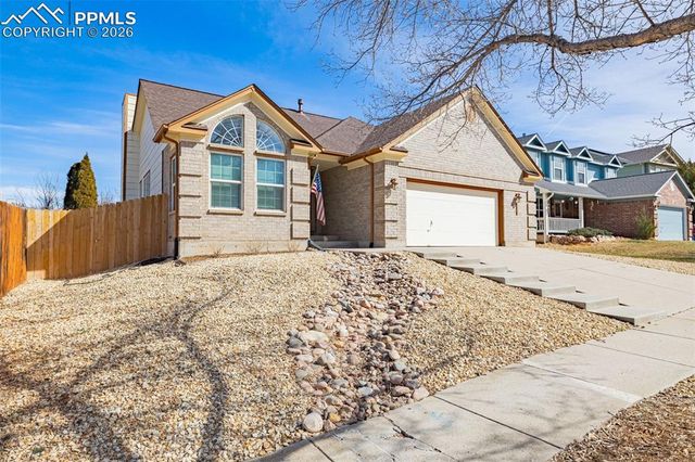 2830 Helmsdale Drive, Colorado Springs, CO 80920